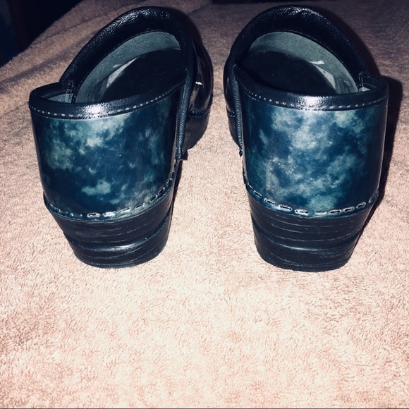 Dansko clogs - Picture 4 of 7